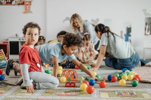 Canicule: les crèches suisses fermées, les familles en détresse