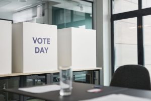 Neutralité suisse: 70% d’électeurs refusent une redéfinition stricte, un triomphe pour la Suisse romande