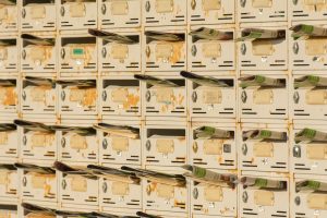 La Poste suisse prépare un plan d’économies qui pourrait coûter jusqu’à 110 emplois